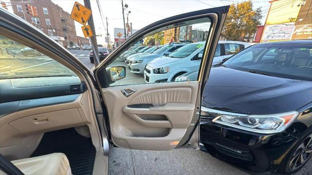 used 2005 Honda Odyssey car, priced at $5,999