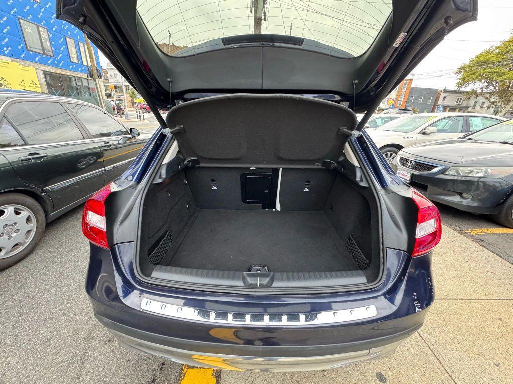 used 2018 Mercedes-Benz GLA 250 car, priced at $13,999