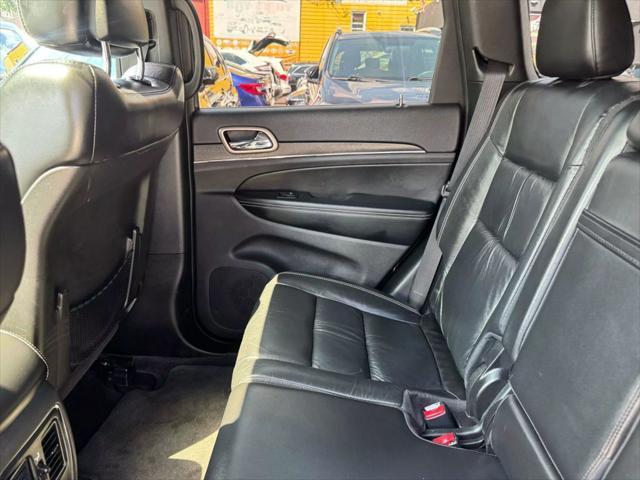 used 2016 Jeep Grand Cherokee car, priced at $14,995