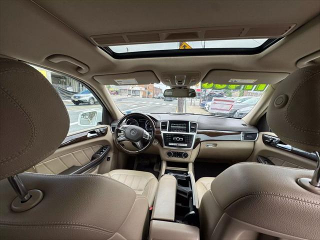 used 2014 Mercedes-Benz GL-Class car, priced at $10,999