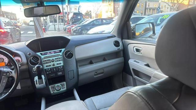 used 2011 Honda Pilot car, priced at $7,999