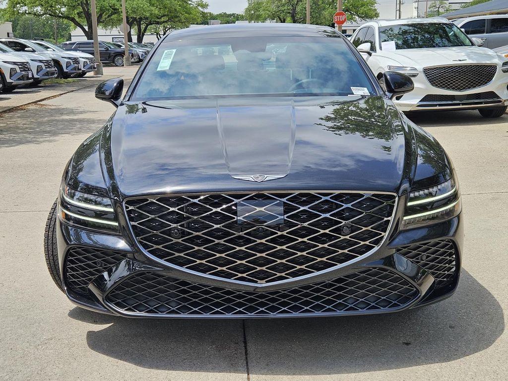 new 2025 Genesis G80 car, priced at $70,555