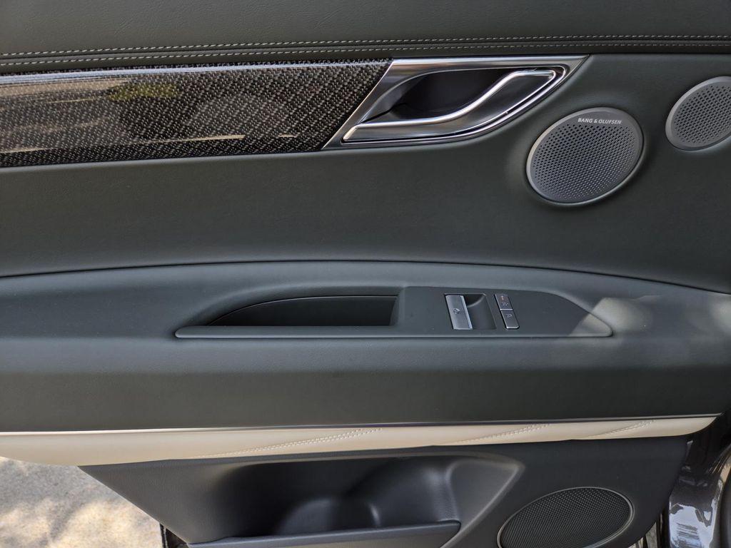 new 2026 Genesis GV80 car, priced at $90,050
