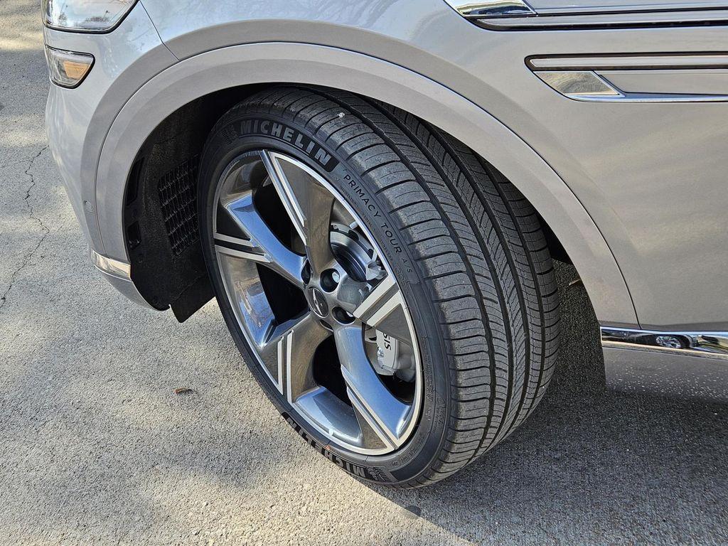new 2025 Genesis GV80 car, priced at $82,764