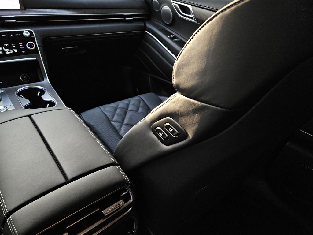 new 2025 Genesis GV80 car, priced at $82,570