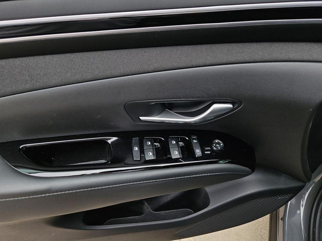 used 2024 Hyundai SANTA CRUZ car, priced at $33,000