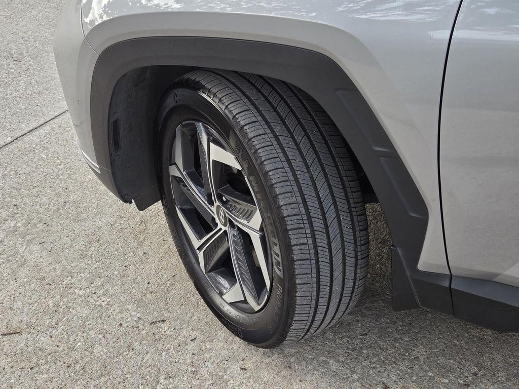 used 2024 Hyundai TUCSON Hybrid car, priced at $33,164