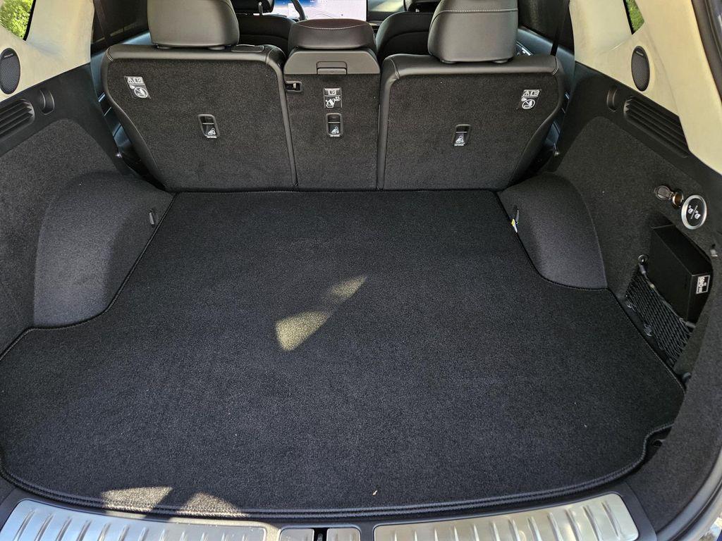 new 2025 Genesis GV80 car, priced at $82,735