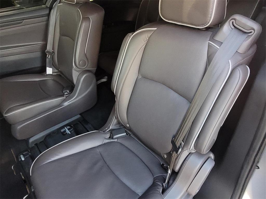 used 2024 Honda Odyssey car, priced at $39,700