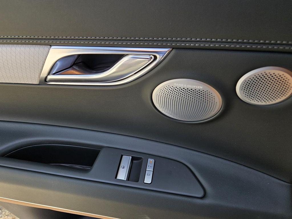 new 2025 Genesis GV80 car, priced at $68,035