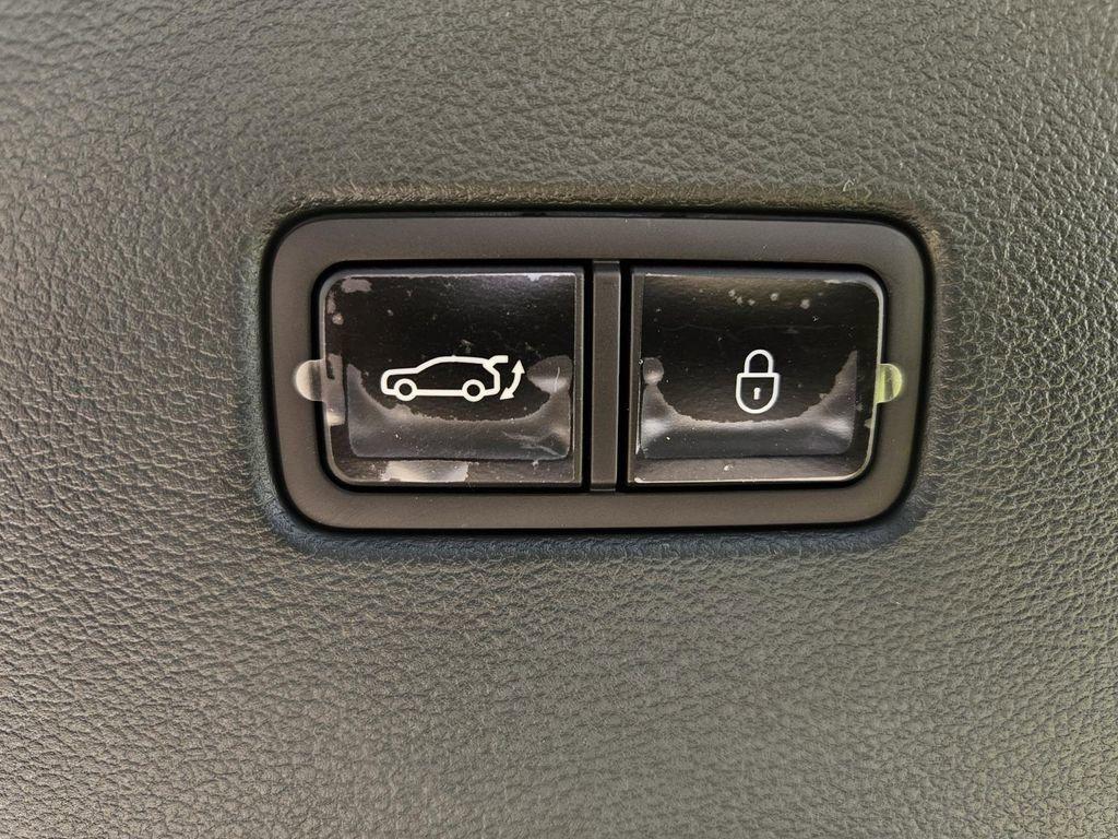 new 2025 Genesis GV80 Coupe car, priced at $80,161