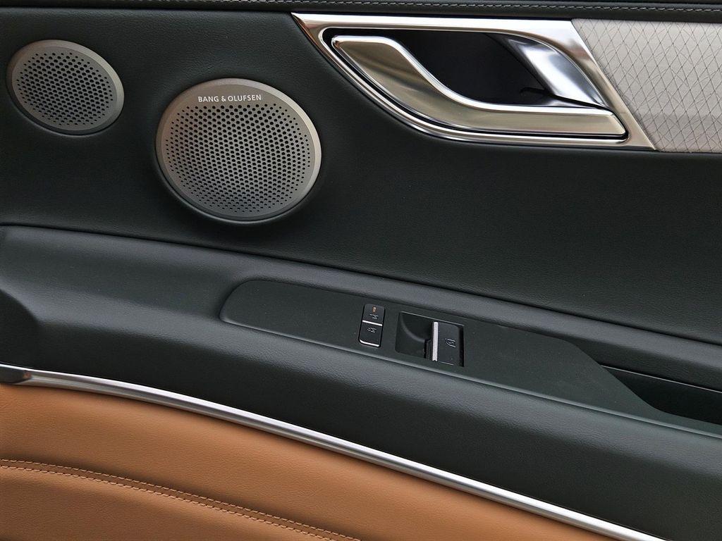 new 2025 Genesis GV80 car, priced at $82,705