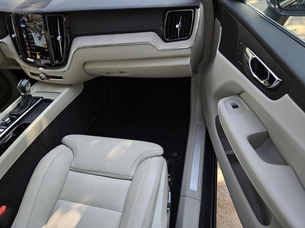 used 2021 Volvo XC60 car, priced at $32,121
