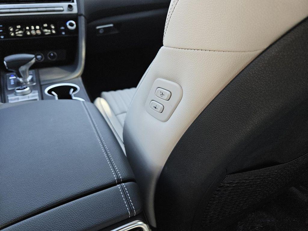 new 2026 Genesis G70 car, priced at $55,665