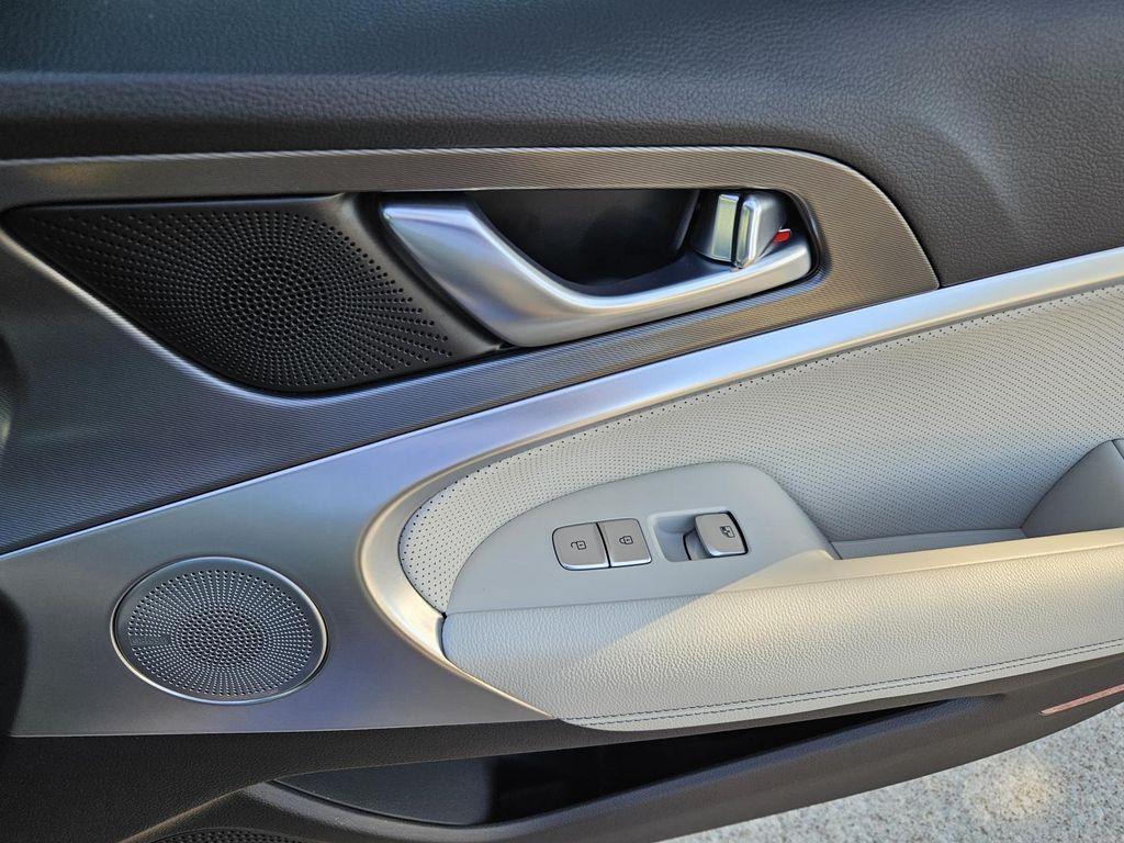 new 2026 Genesis G70 car, priced at $55,665