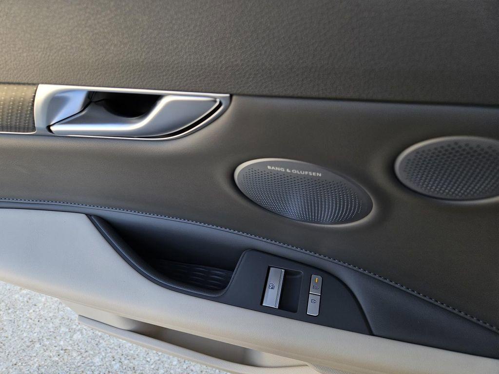 new 2026 Genesis G80 car, priced at $80,695