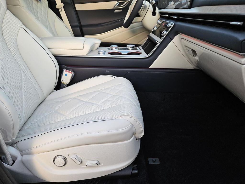new 2025 Genesis GV80 car, priced at $82,764