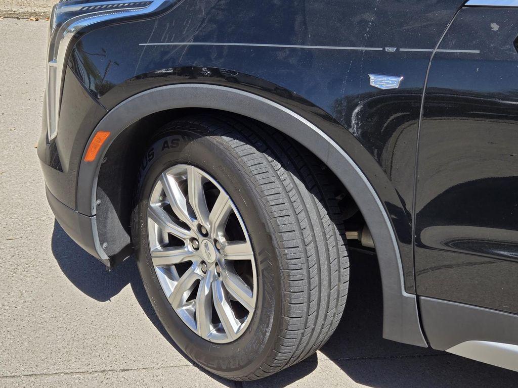 used 2019 Cadillac XT4 car, priced at $18,900
