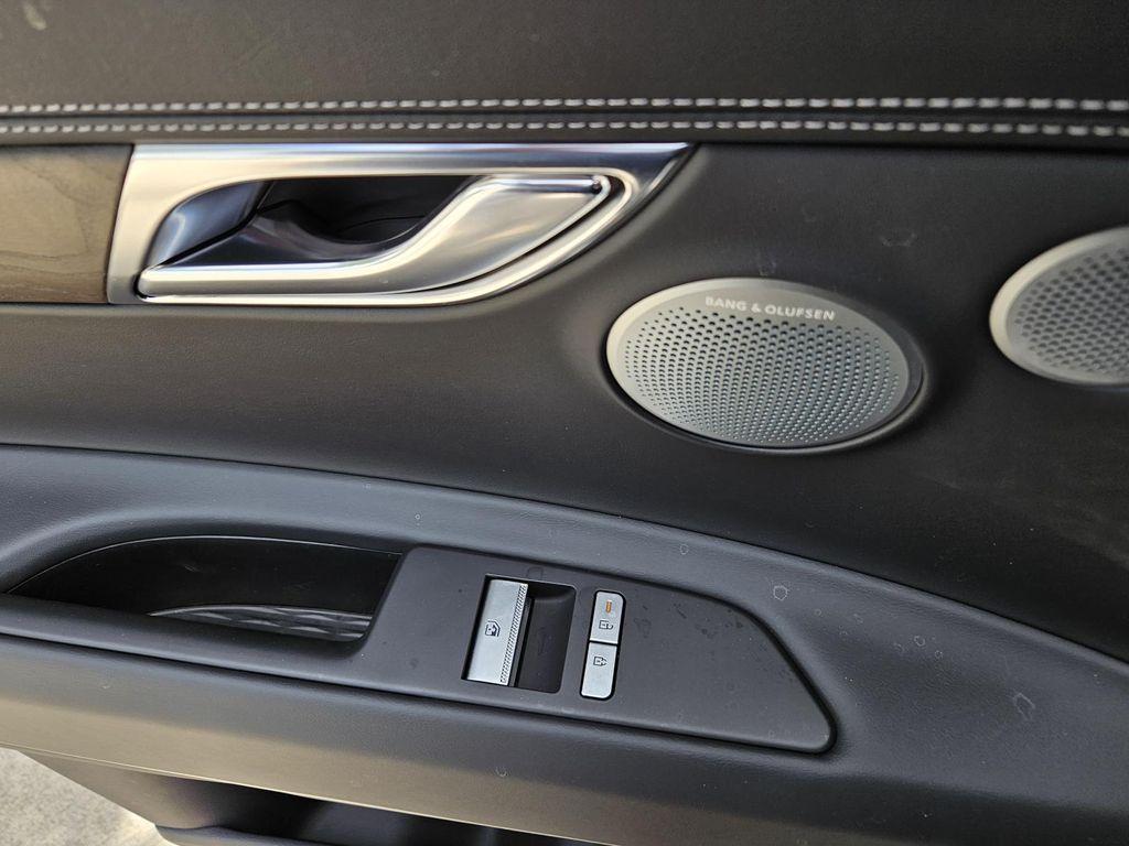 new 2025 Genesis GV80 car, priced at $82,815