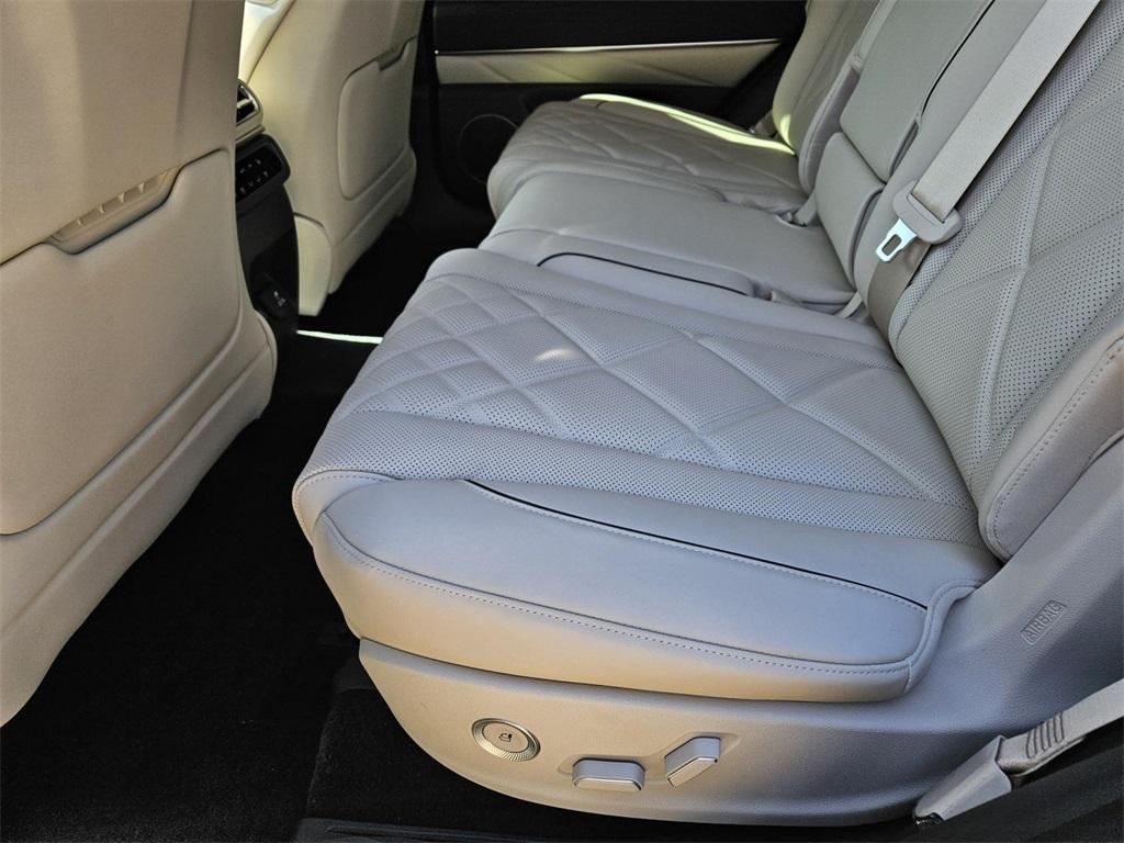 new 2025 Genesis GV80 car, priced at $82,789