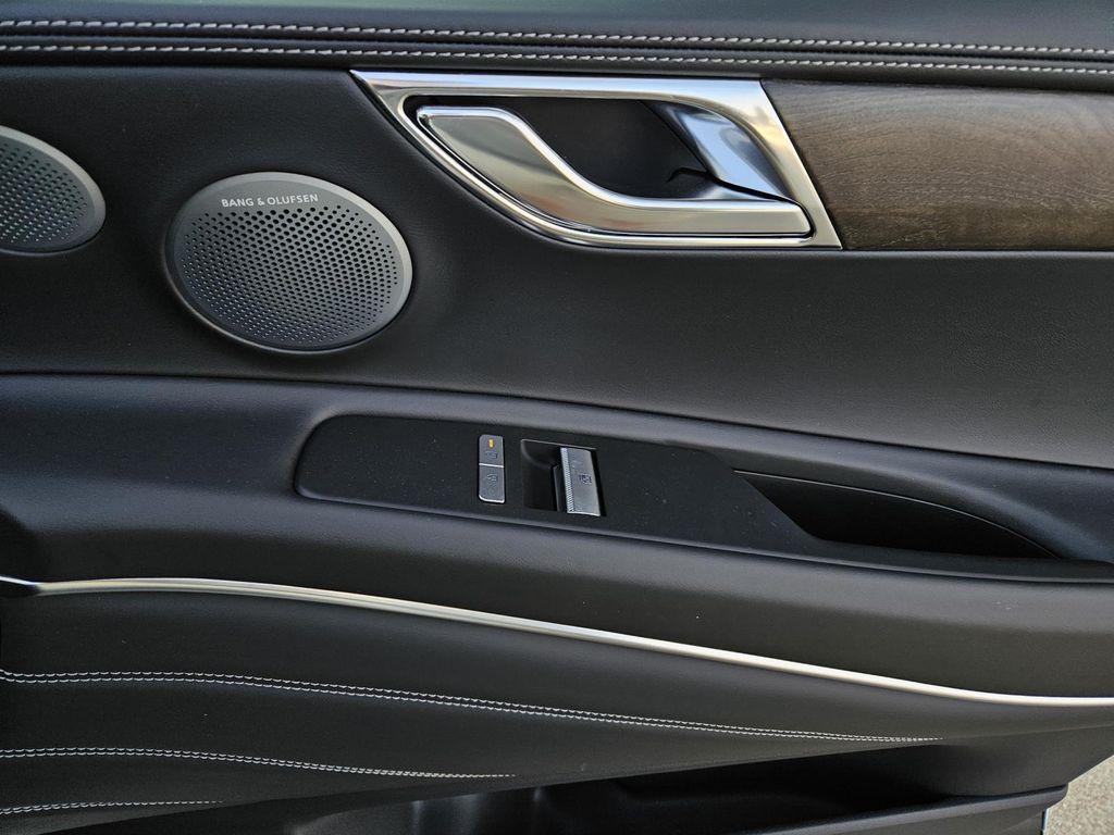 new 2025 Genesis GV80 car, priced at $82,744