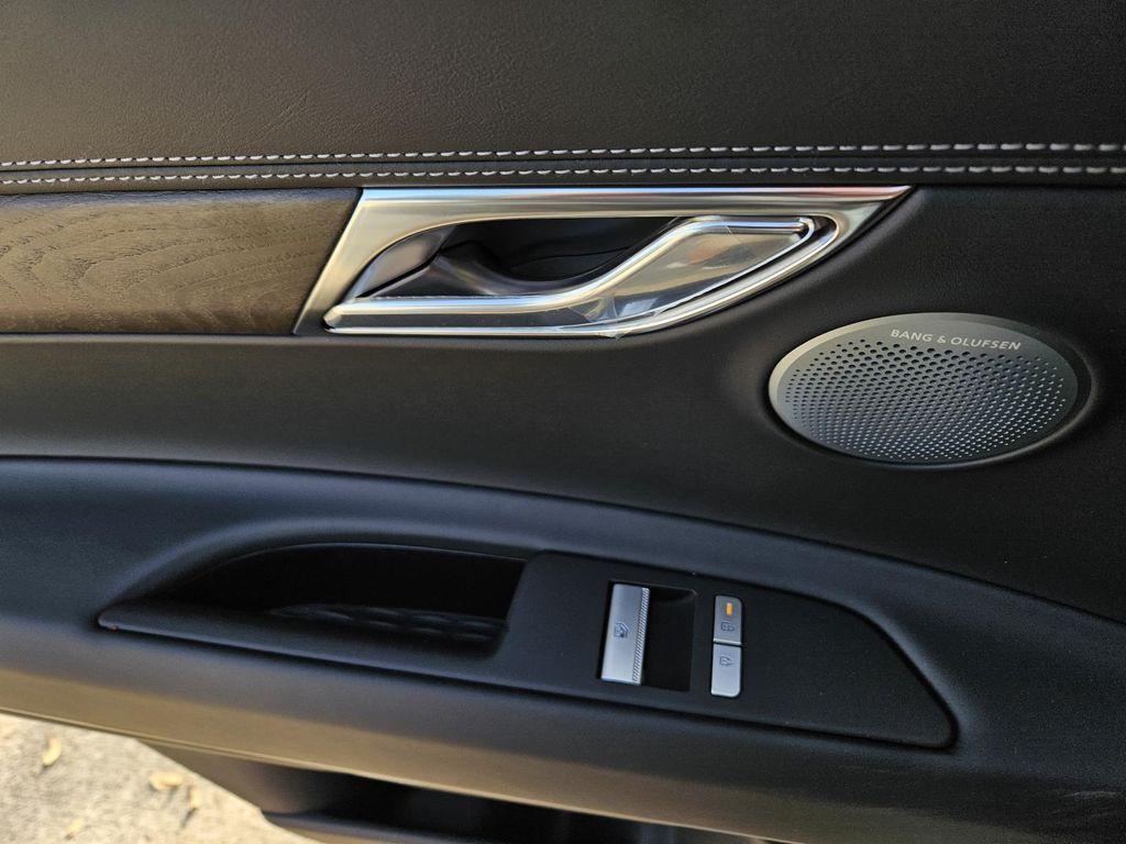 new 2025 Genesis GV80 car, priced at $82,744