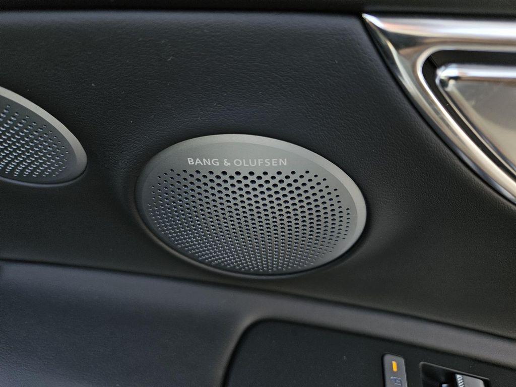 new 2025 Genesis GV80 car, priced at $82,744