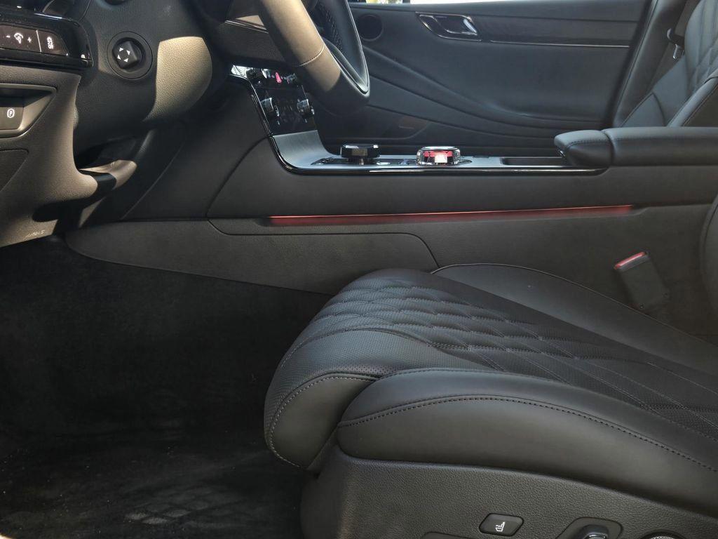 new 2026 Genesis G80 car, priced at $81,495