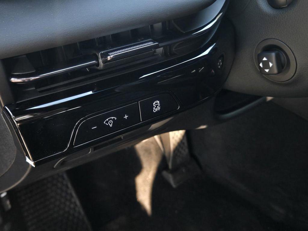 new 2026 Genesis G80 car, priced at $81,495