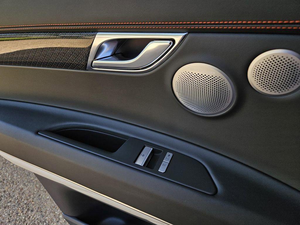 new 2025 Genesis GV80 Coupe car, priced at $80,040