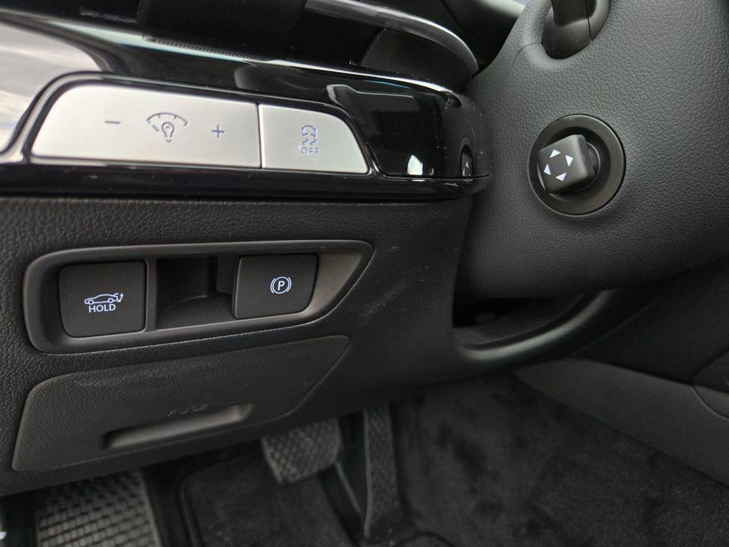 new 2025 Genesis G80 car, priced at $60,066