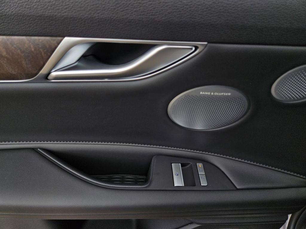 new 2025 Genesis G80 car, priced at $60,066