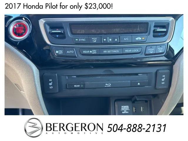 used 2017 Honda Pilot car