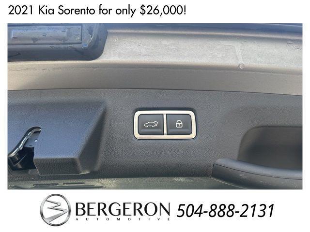 used 2021 Kia Sorento Hybrid car