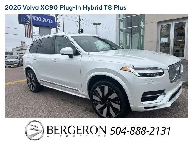 new 2025 Volvo XC90 Plug-In Hybrid car, priced at $75,439