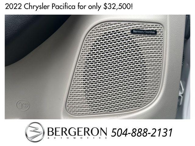 used 2022 Chrysler Pacifica car