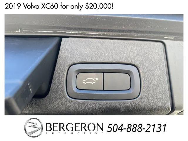 used 2019 Volvo XC60 car