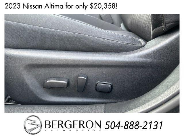 used 2023 Nissan Altima car