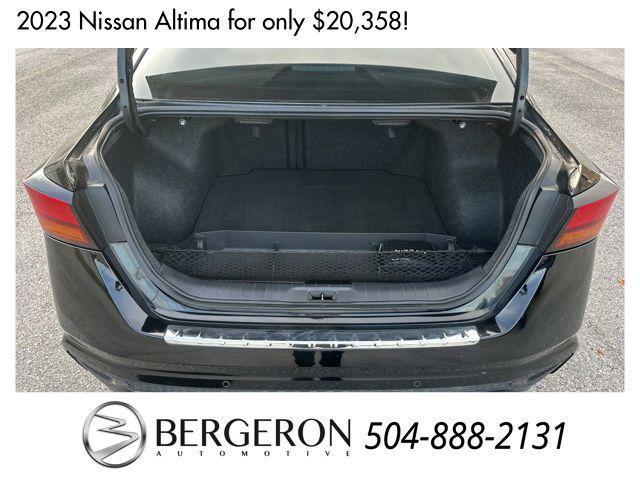 used 2023 Nissan Altima car