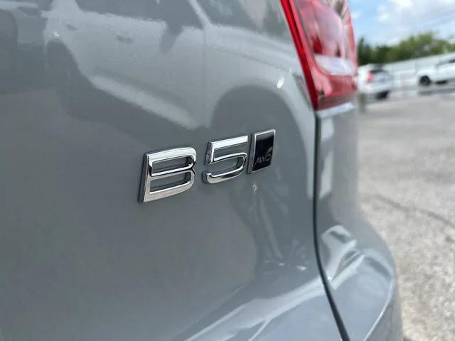 new 2025 Volvo XC40 car, priced at $47,650