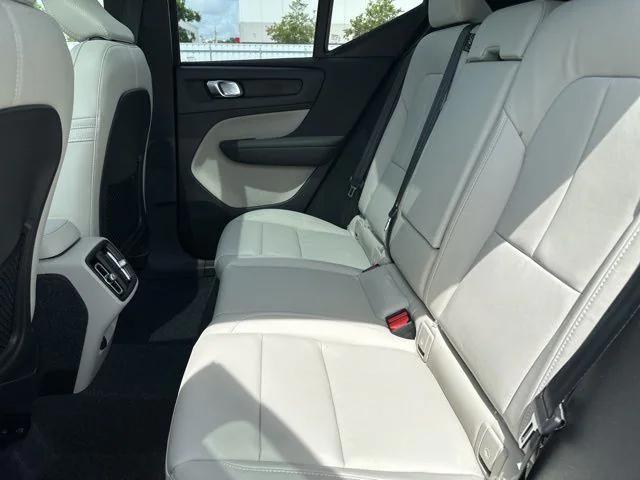 new 2025 Volvo XC40 car, priced at $47,650