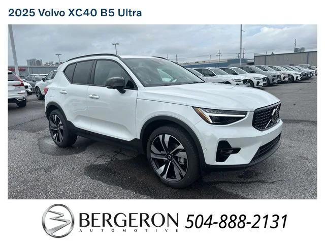 new 2025 Volvo XC40 car, priced at $50,595