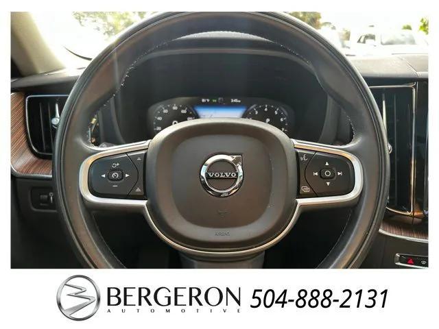 used 2021 Volvo XC60 car