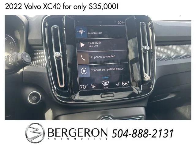 used 2022 Volvo XC40 car