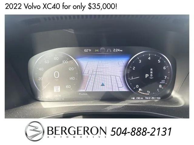 used 2022 Volvo XC40 car