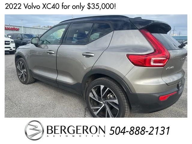 used 2022 Volvo XC40 car