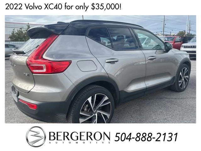 used 2022 Volvo XC40 car