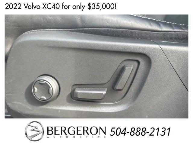 used 2022 Volvo XC40 car