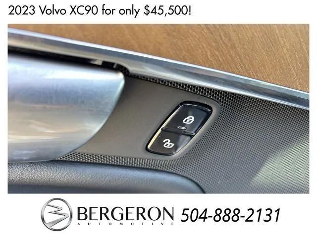 used 2023 Volvo XC90 car