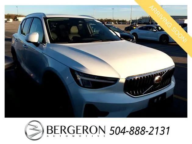 used 2024 Volvo XC40 car